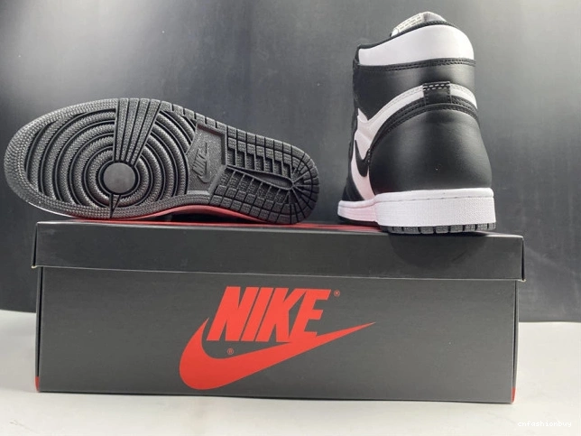 Retro Black Air (2014) 1 555088-010 Jordan White 0926